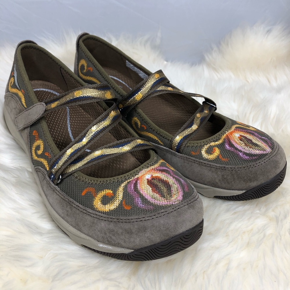 Dansko hazel' Slip-on Sneaker In Taupe Suede Sz40